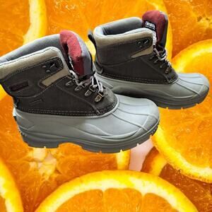 Smith's Waterproof‎ Gray/Berry Duck Boots with Thinsulate Size 9